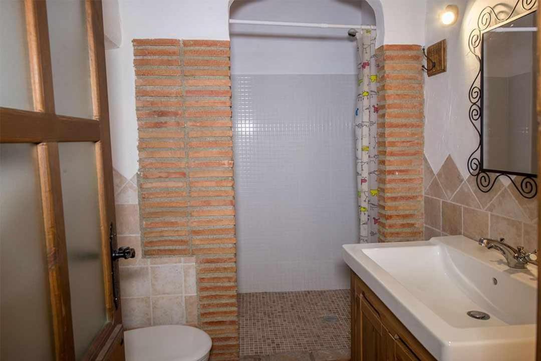 Casas Cueva El Mirador De Galera Guest House Екстериор снимка