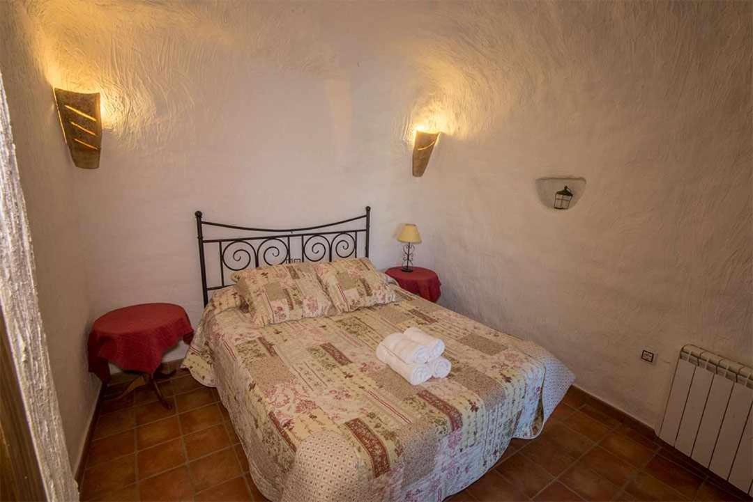 Casas Cueva El Mirador De Galera Guest House Екстериор снимка